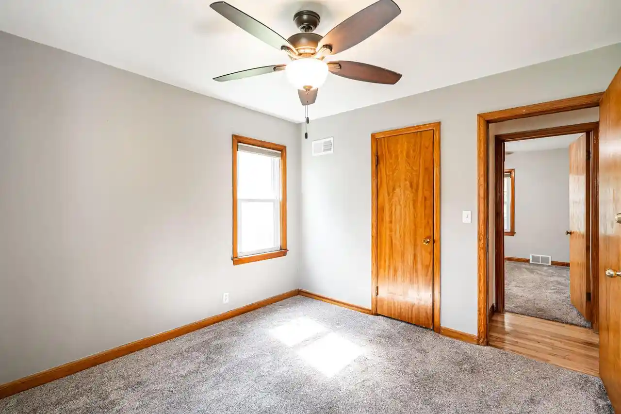 Homes for sale in South Milwaukee, WI | 640 Park Avenue Avenue, South Milwaukee, WI 53172 | MLS# 1967897