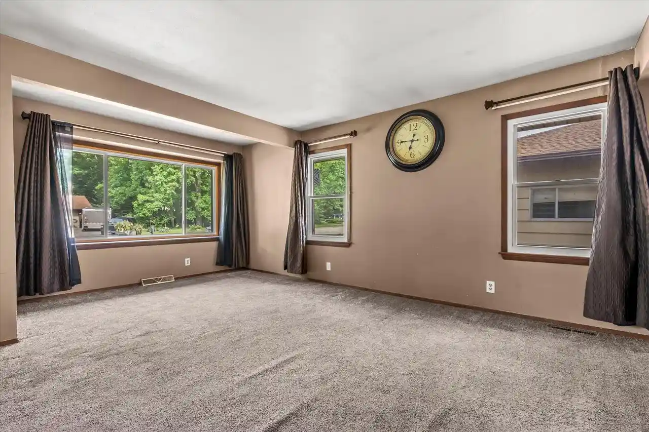 Homes for sale in Greenfield, WI | 5870 S 41St Street Street, Greenfield, WI 53221 | MLS# 1967921