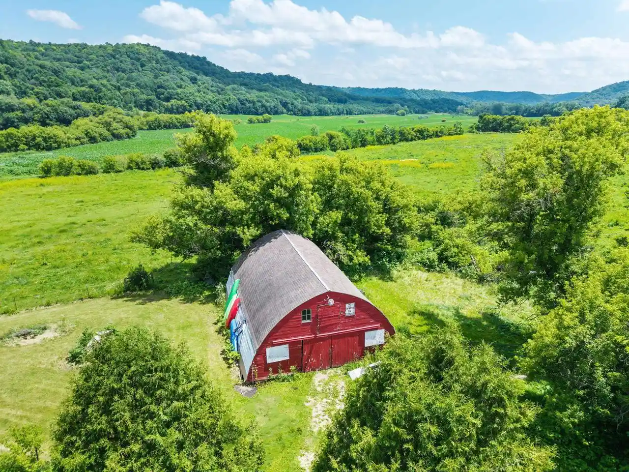 3rd image of 15770 Us Hwy 14, Richland Center, WI 53581 | MLS# 2026137