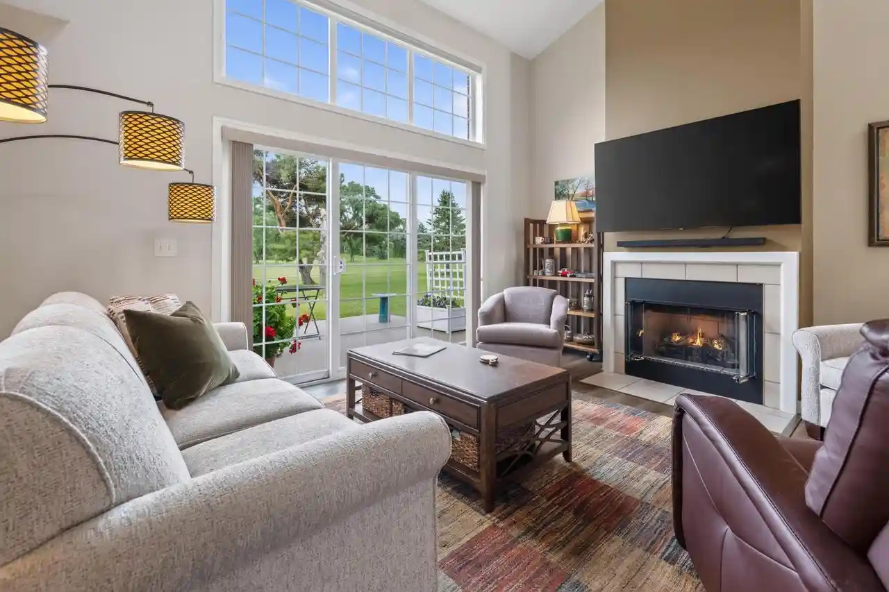 2nd image of N16w26512 Golf View Lane Lane #H, Pewaukee, WI 53072 | MLS# 1967927