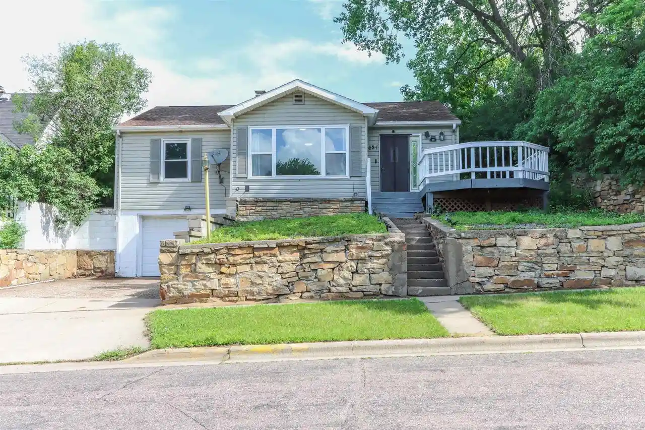 1st image of 621 Wisconsin Street Street, Wisconsin Rapids, WI 54494 | MLS# 22602778