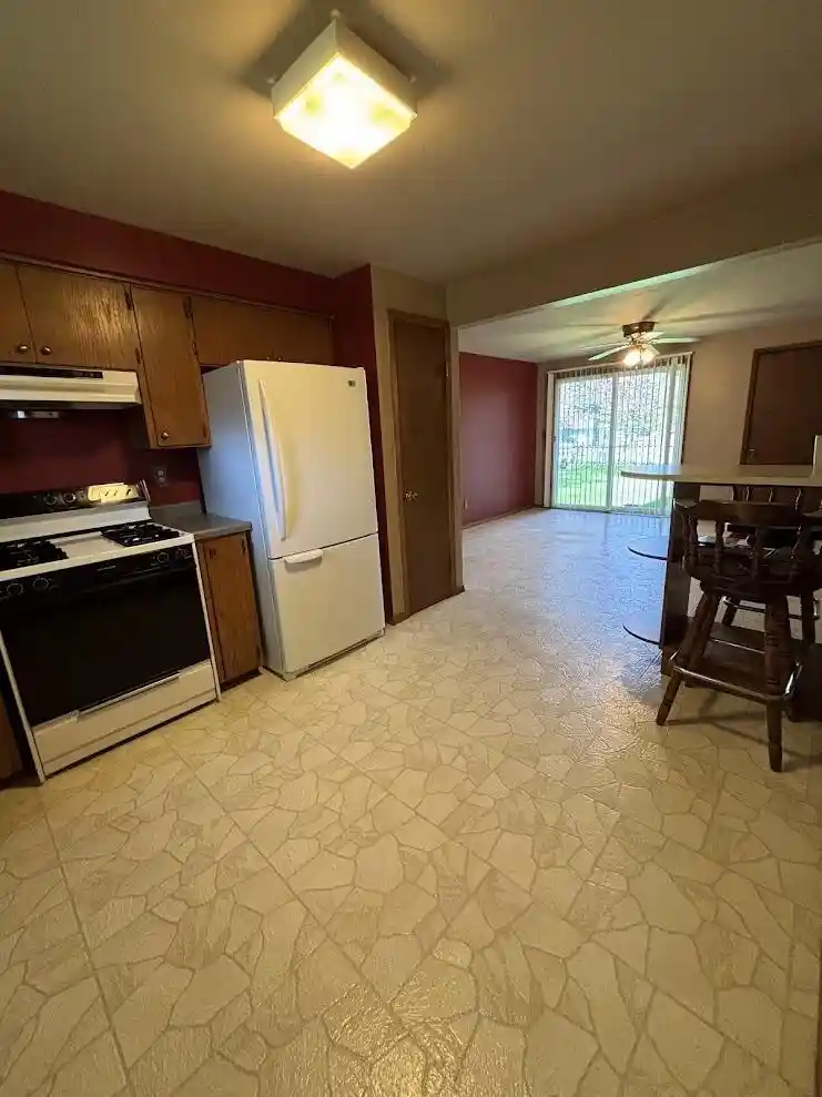 5th image of 4302 E Parke Ridge Lane Lane, Sheboygan, WI 53083 | MLS# 1967936