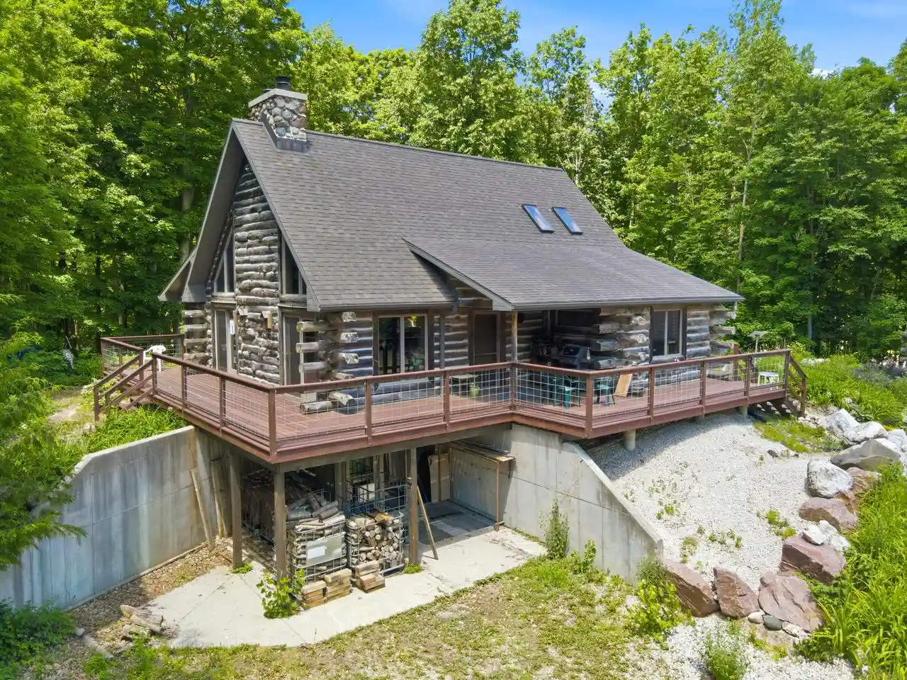 Homes for sale in Elkhart Lake, WI | W5501 Burrows Lane Lane, Elkhart Lake, WI 53020 | MLS# 1967946