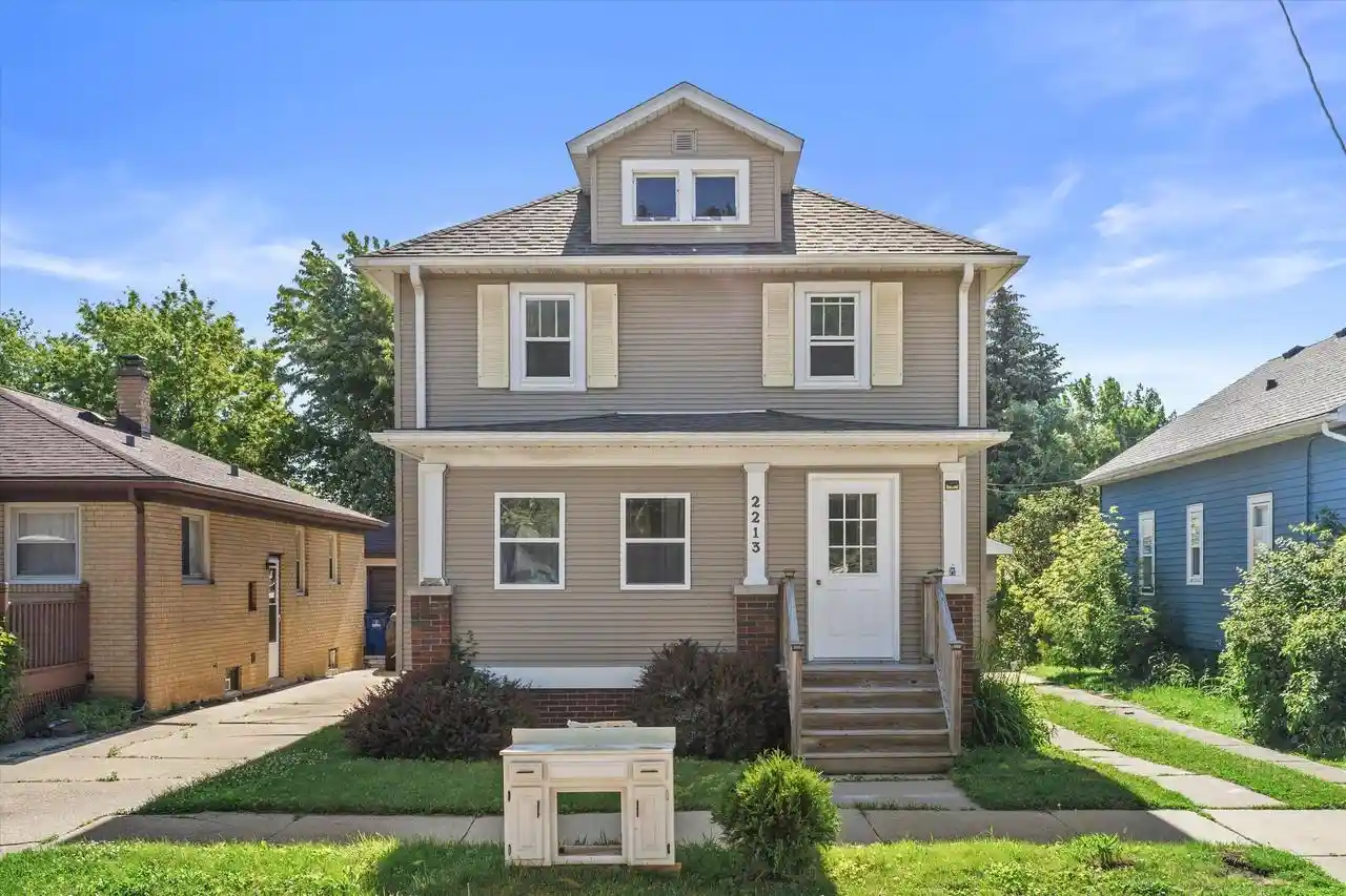 Photo 1 of Single family home for sale at 2213 Carlilse Avenue Avenue, Racine, WI 53404 | MLS# 1967949 | Listing updated on 2026-08-26
