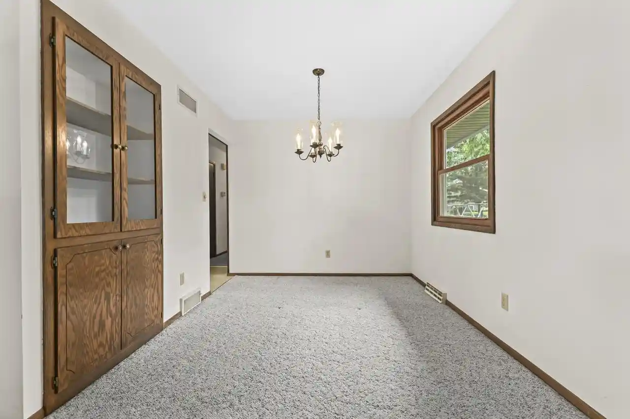 Homes for sale in Germantown, WI | W169N10432 Pheasant Run Run, Germantown, WI 53022 | MLS# 1967957