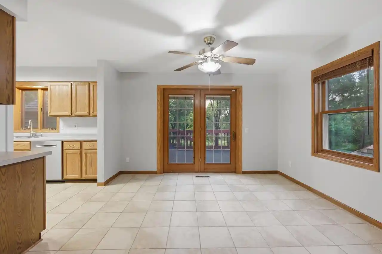 3rd image of 504 County Hwy N, Stoughton, WI 53589 | MLS# 2026158