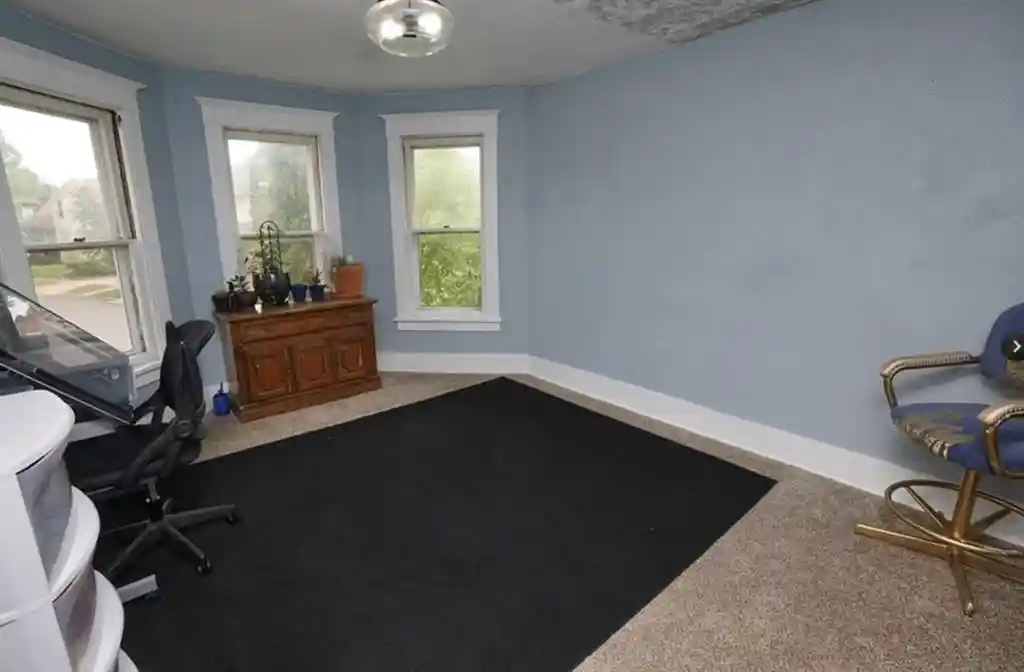 Homes for sale in Chippewa Falls, WI | 103 W Elm Street Street, Chippewa Falls, WI 54729 | MLS# 1602383