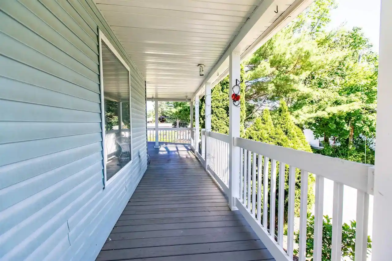 Homes for sale in Dodgeville, WI | 322 W Division Street Street, Dodgeville, WI 53533 | MLS# 2026161