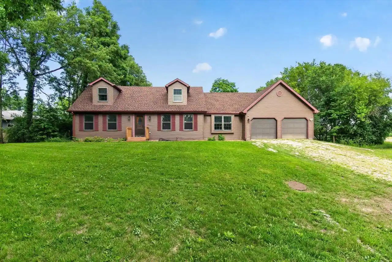 1st image of 4437 S Oakley Road Road, Janesville, WI 53546 | MLS# 2026163
