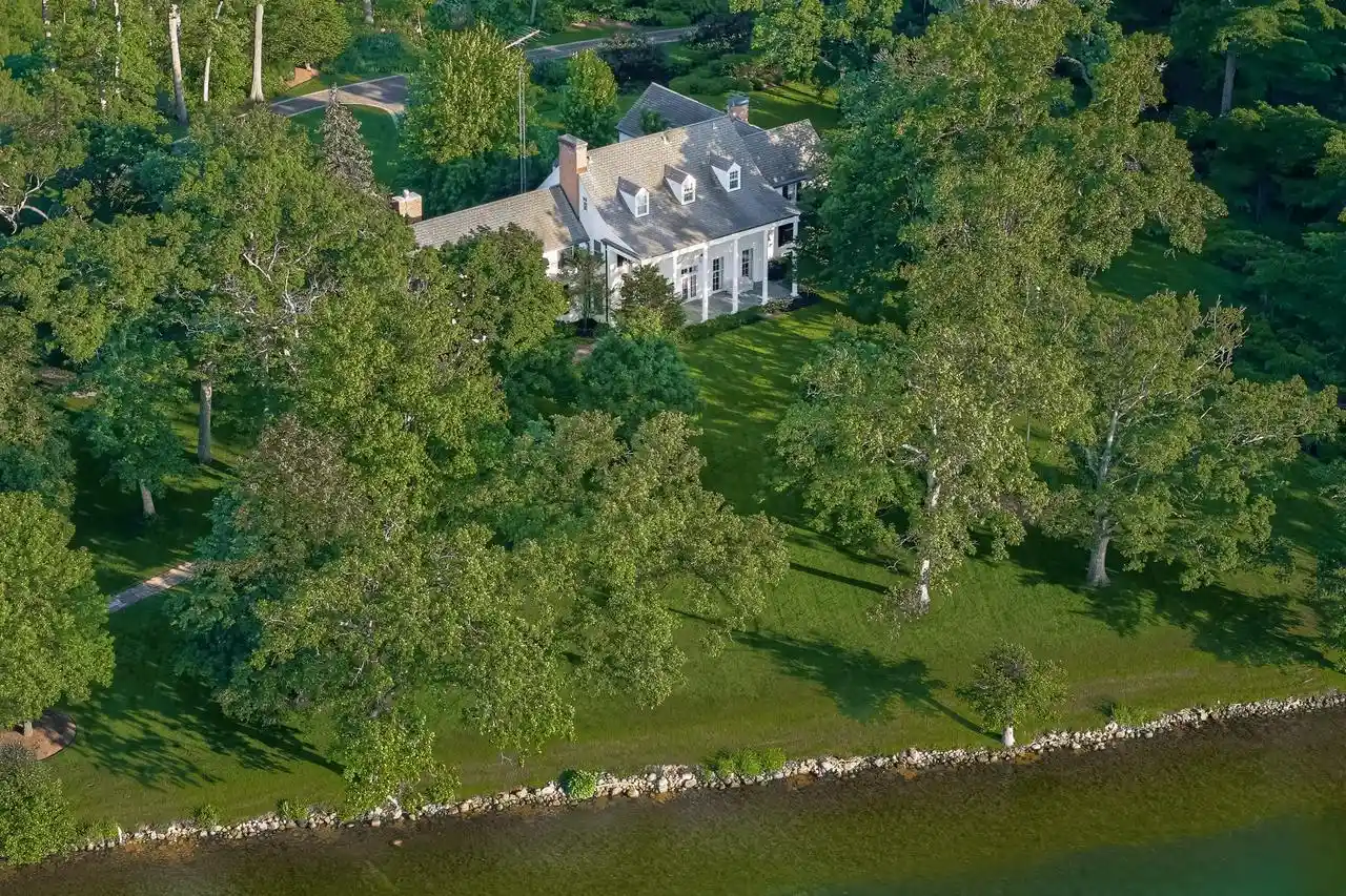 5th image of W3150 S Lakeshore Dr Dr #W3146, Lake Geneva, WI 53147 | MLS# 1967969