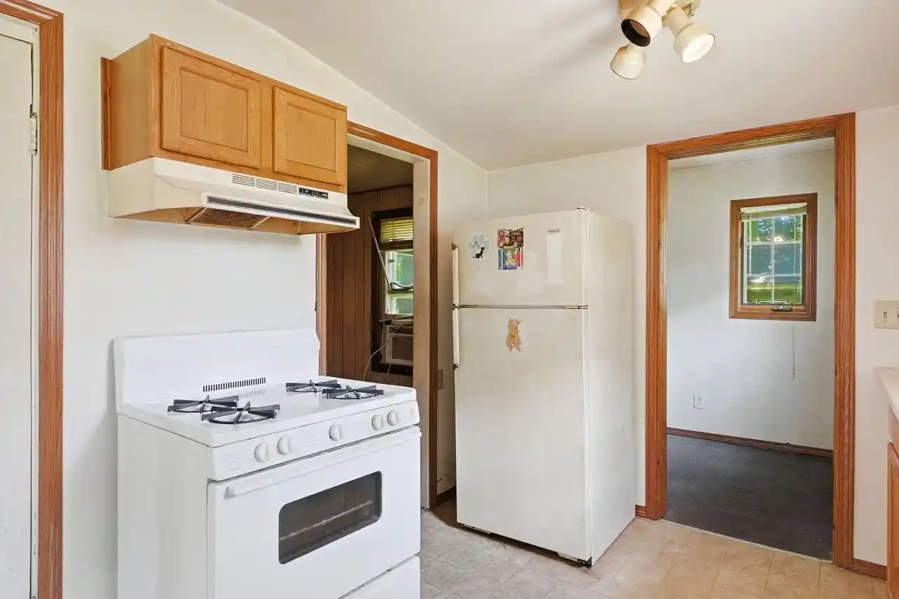 2nd image of 119 Rethke Avenue Avenue, Madison, WI 53714 | MLS# 2026165