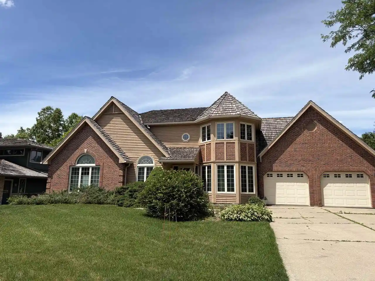 Photo 1 of Single family home for sale at 5908 Schumann Dr Dr, Fitchburg, WI 53711 | MLS# 2026167 | Listing updated on 2026-07-14