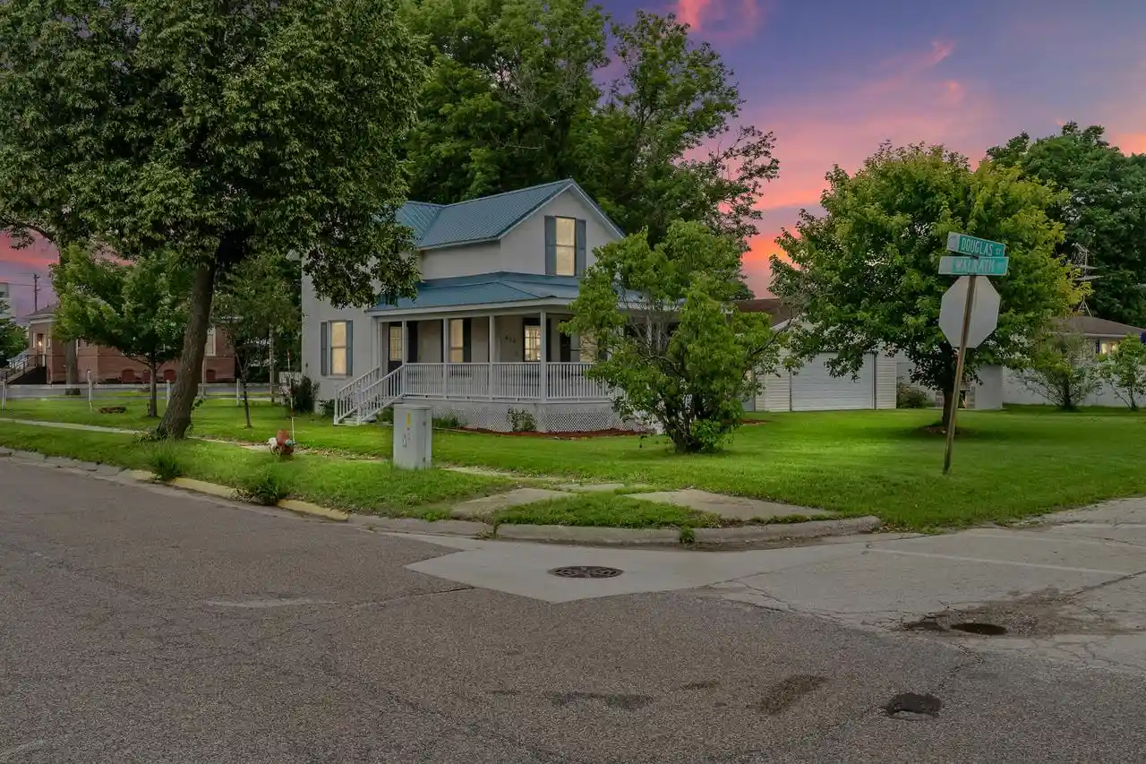 Homes for sale in Sparta, WI | 616 Douglas Street Street, Sparta, WI 54656 | MLS# 1967993