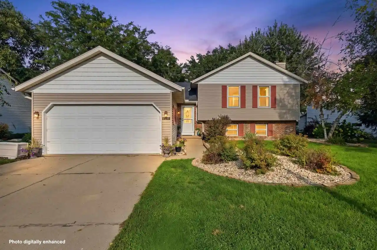 Photo 1 of Single family home for sale at 1707 Norse Parkway Parkway, Stoughton, WI 53589 | MLS# 2026172 | Listing updated on 2026-09-14