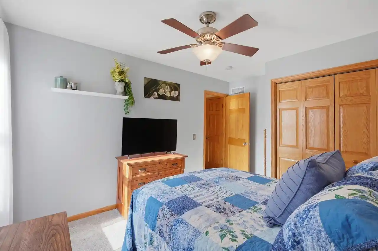 Photo 4 of Single family home for sale at 1707 Norse Parkway Parkway, Stoughton, WI 53589 | MLS# 2026172 | Listing updated on 2026-09-14