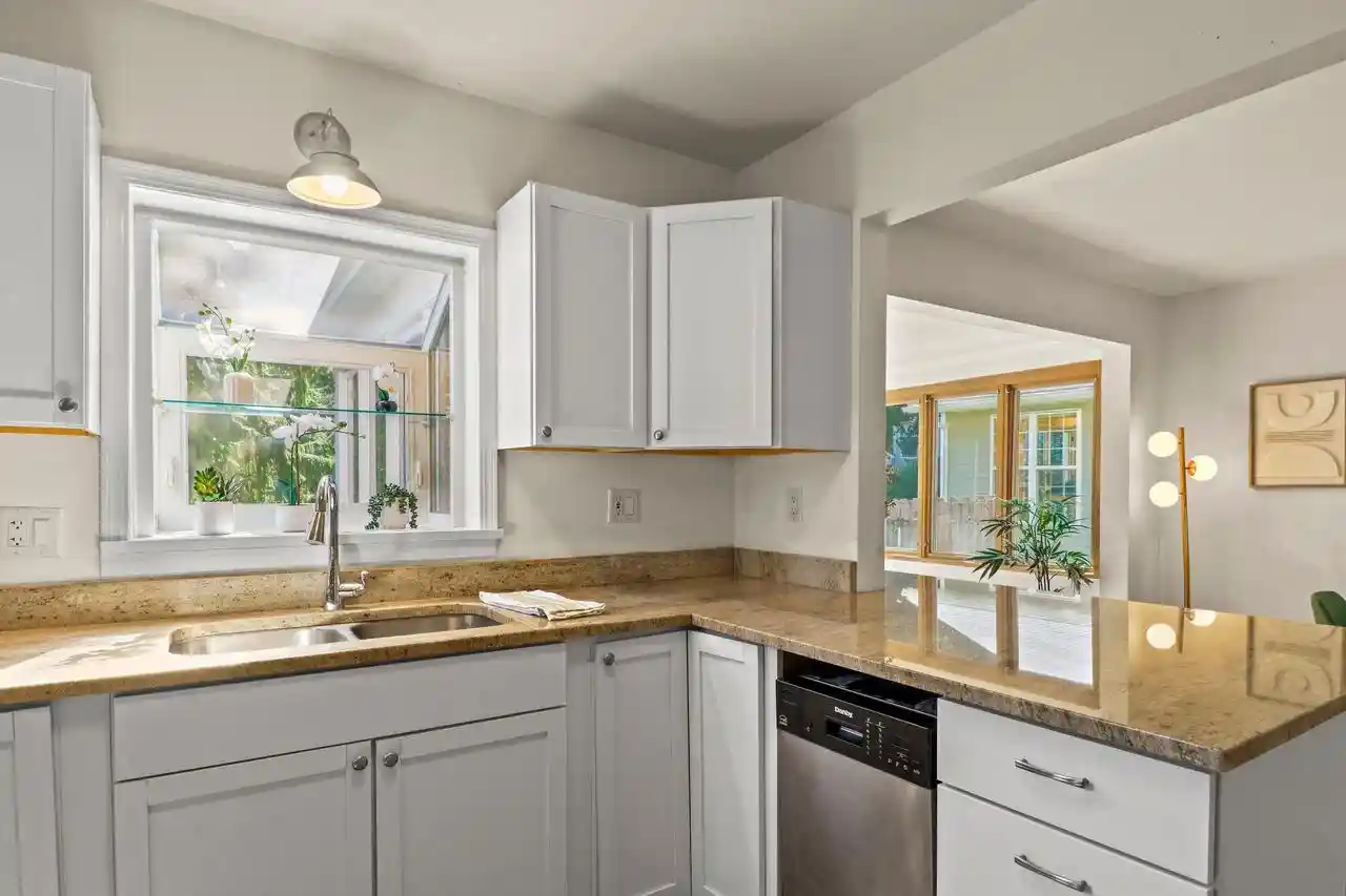 5th image of 17 N Franklin Avenue Avenue, Madison, WI 53705 | MLS# 2026171