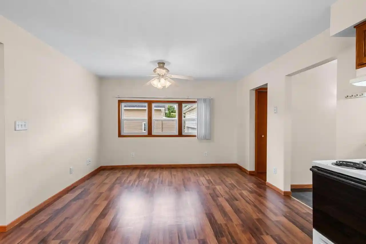 4th image of 210 River Street Street, Neenah, WI 54956 | MLS# 50327672