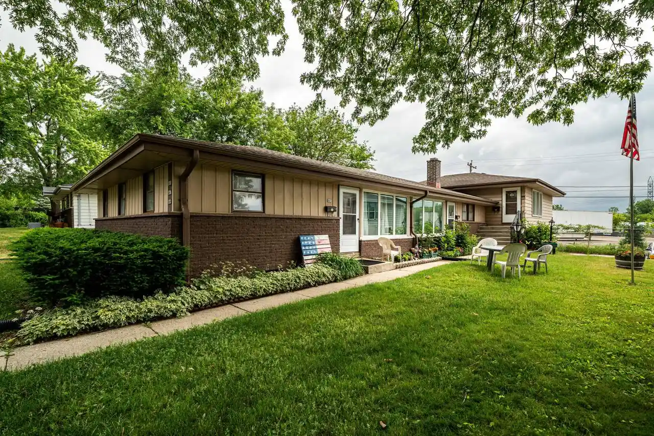 1st image of 865 Harding Avenue Avenue #867-869, Waukesha, WI 53186 | MLS# 1968009