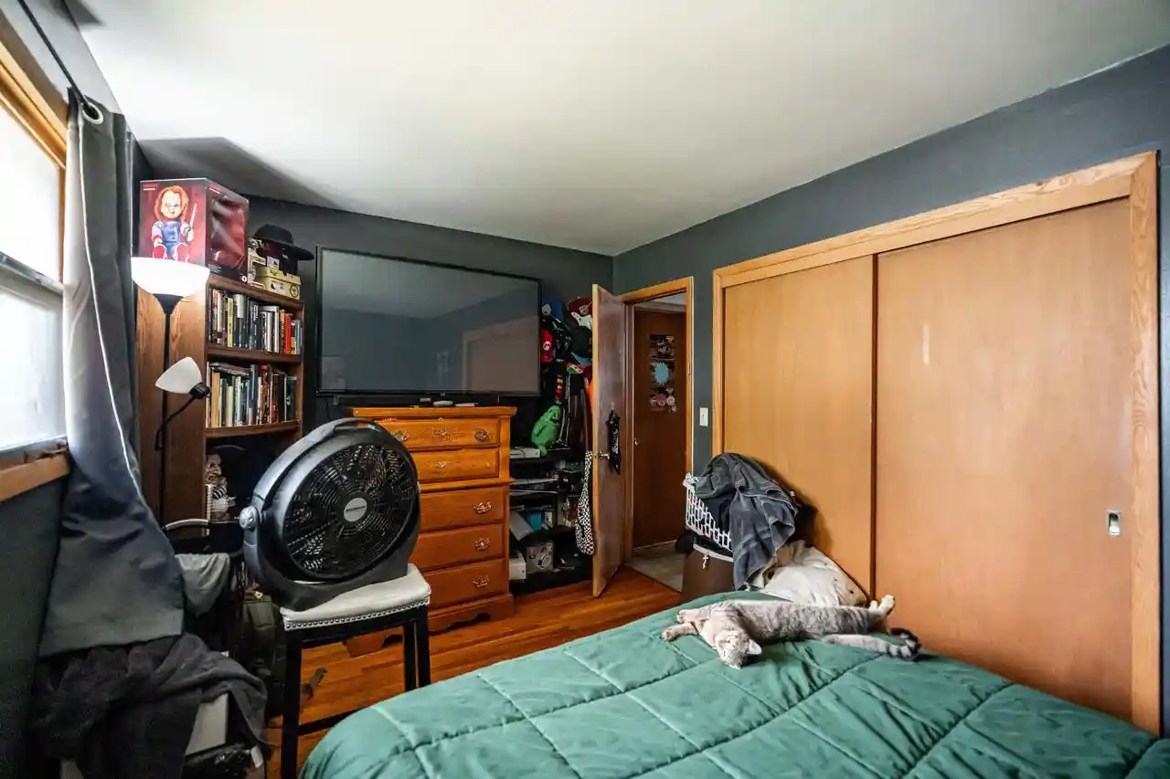 2nd image of 865 Harding Avenue Avenue #867-869, Waukesha, WI 53186 | MLS# 1968009