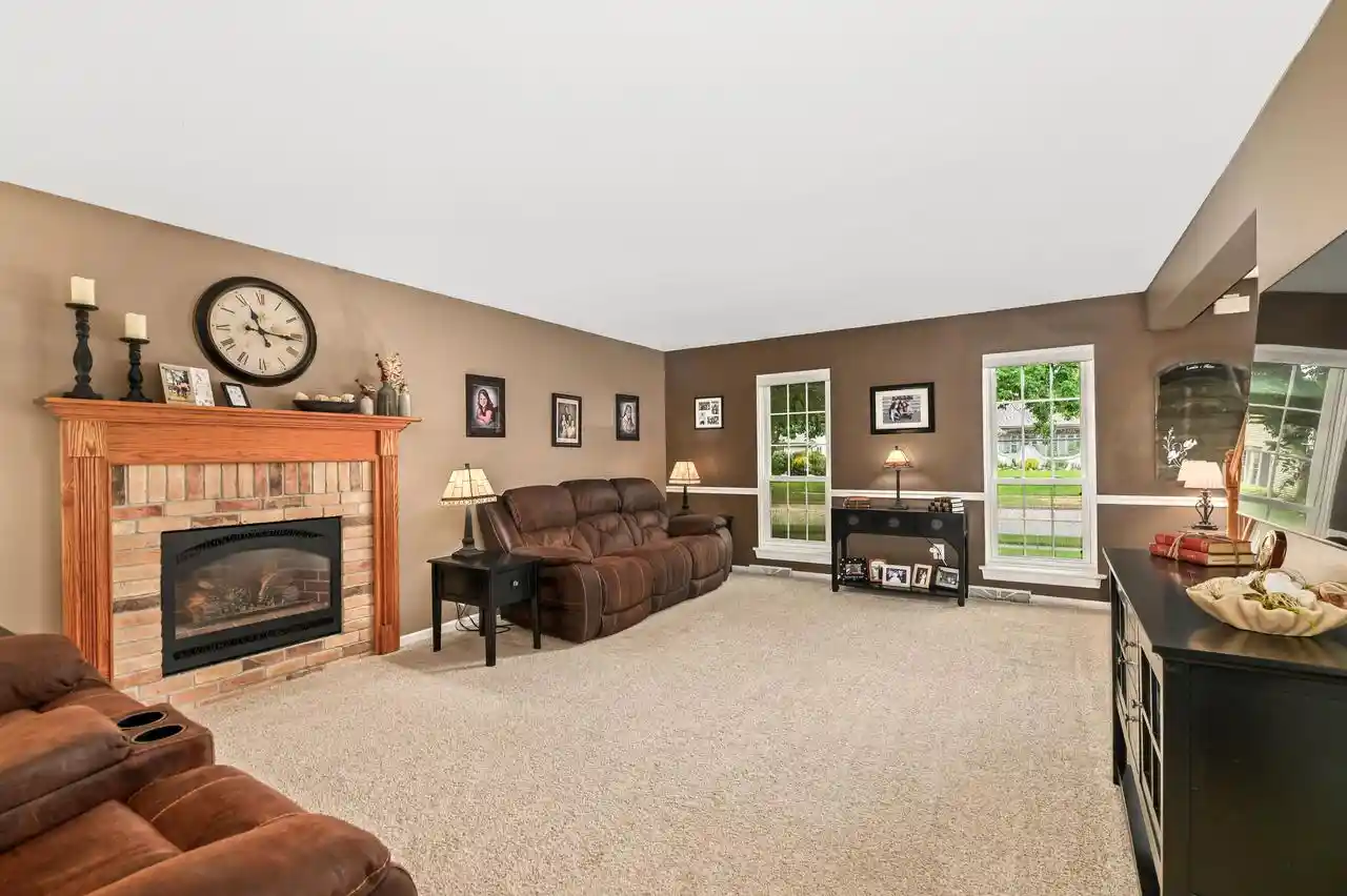 4th image of 369 Indian Bend Road Road, Burlington, WI 53105 | MLS# 1968010