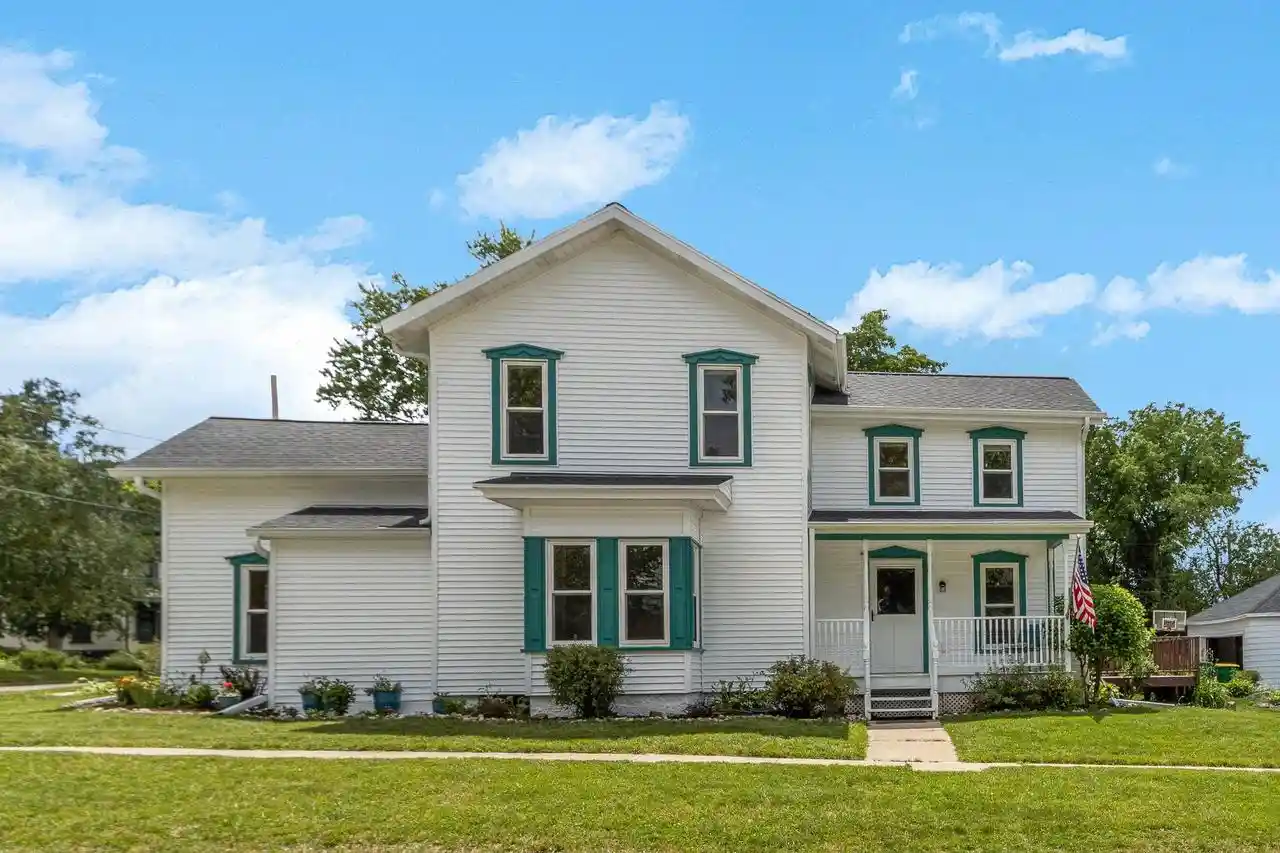 1st image of 7 E Rollin Street Street, Edgerton, WI 53534 | MLS# 2026180