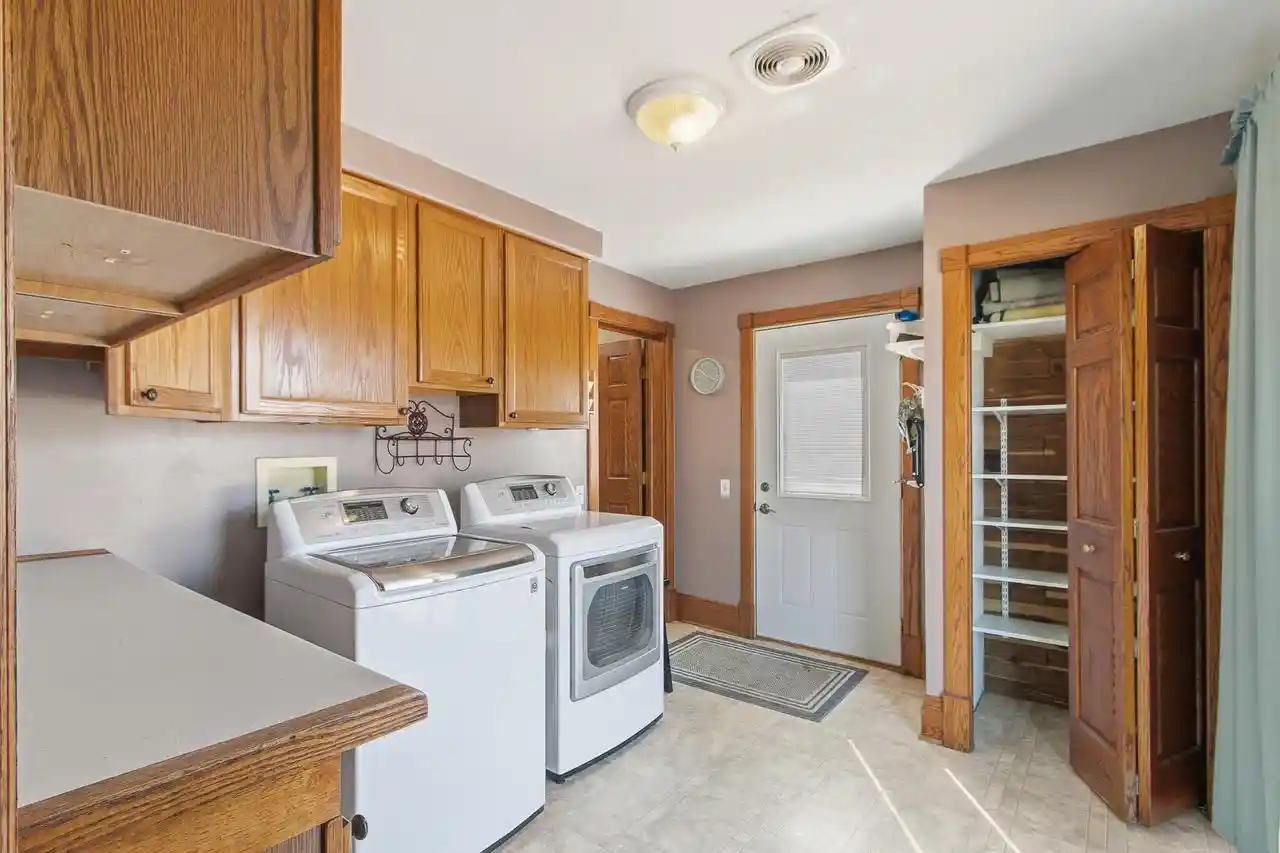 4th image of 7 E Rollin Street Street, Edgerton, WI 53534 | MLS# 2026180
