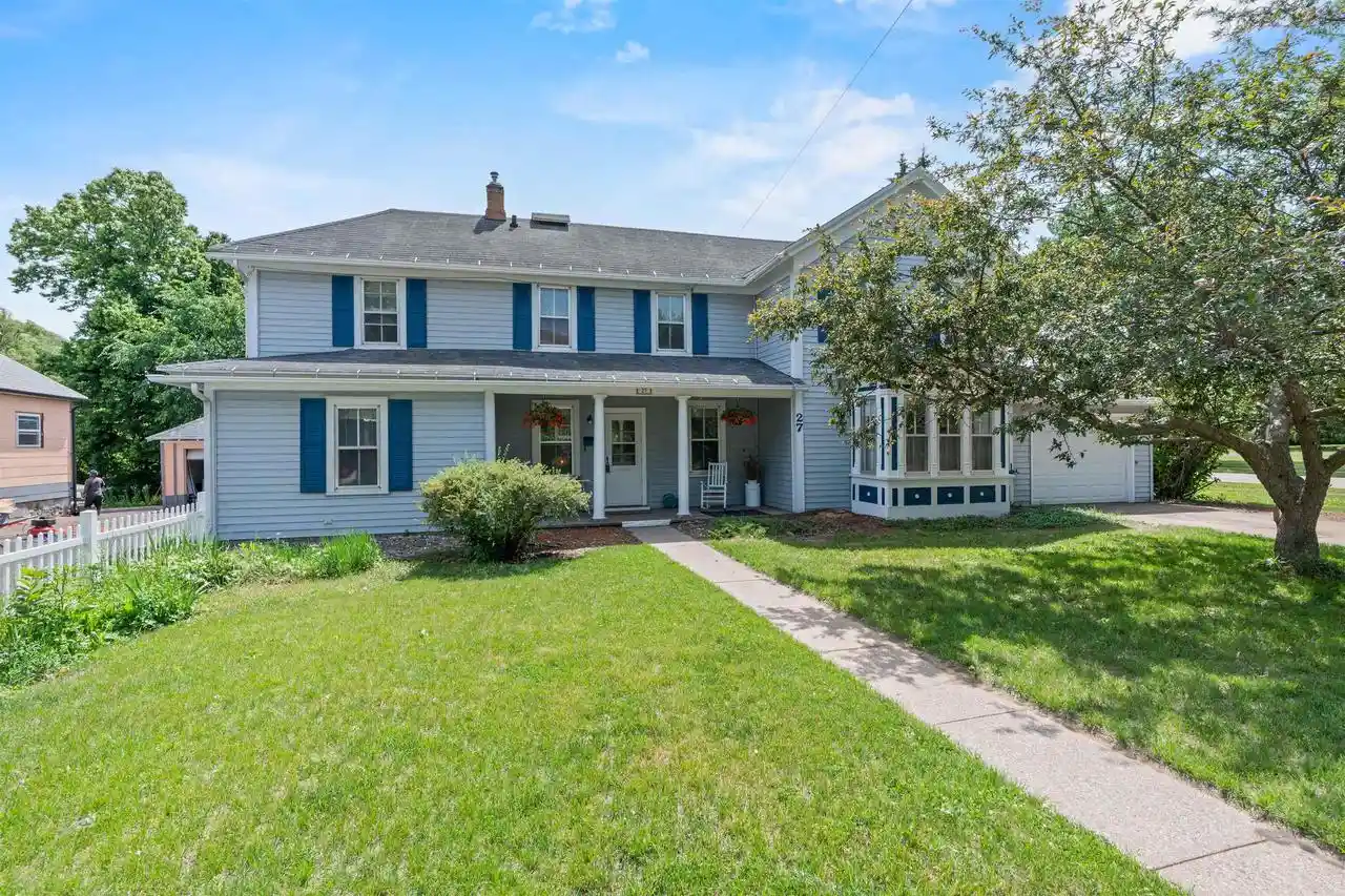 Homes for sale in Clintonville, WI | 27 9th Street Street, Clintonville, WI 54929 | MLS# 50327694