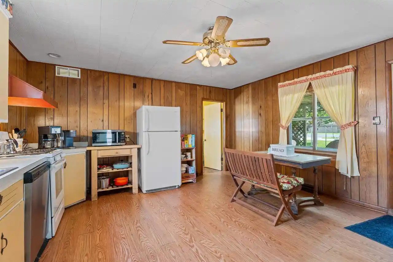 Homes for sale in Clintonville, WI | 27 9Th Street Street, Clintonville, WI 54929 | MLS# 50327694