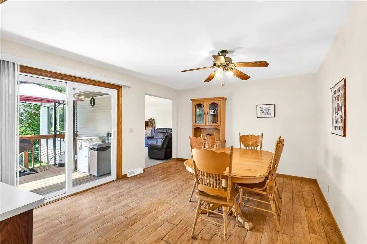 5th image of 6 Stacy Lane Lane, Madison, WI 53716 | MLS# 2026185