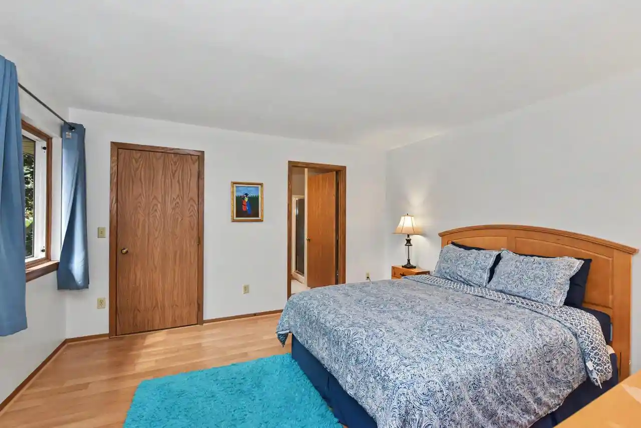 Homes for sale in Germantown, WI | W178N9710 Riversbend Circle W Circle W, Germantown, WI 53022 | MLS# 1968035