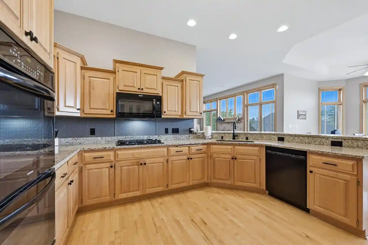 5th image of 645 Talon Trail Trail, Brookfield, WI 53045 | MLS# 1968045