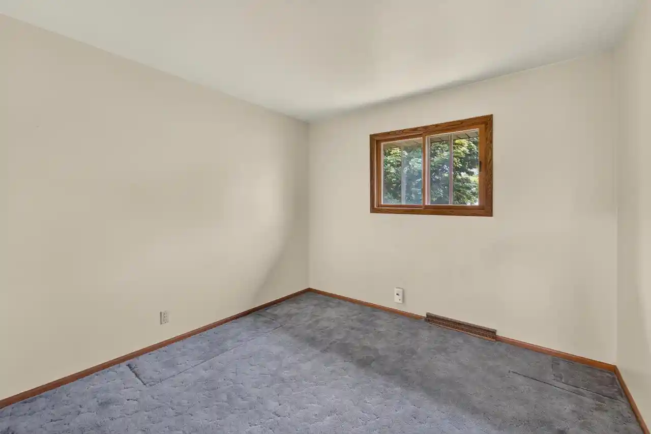 Homes for sale in Franklin, WI | 8916 S 84th Street Street, Franklin, WI 53132 | MLS# 1968043