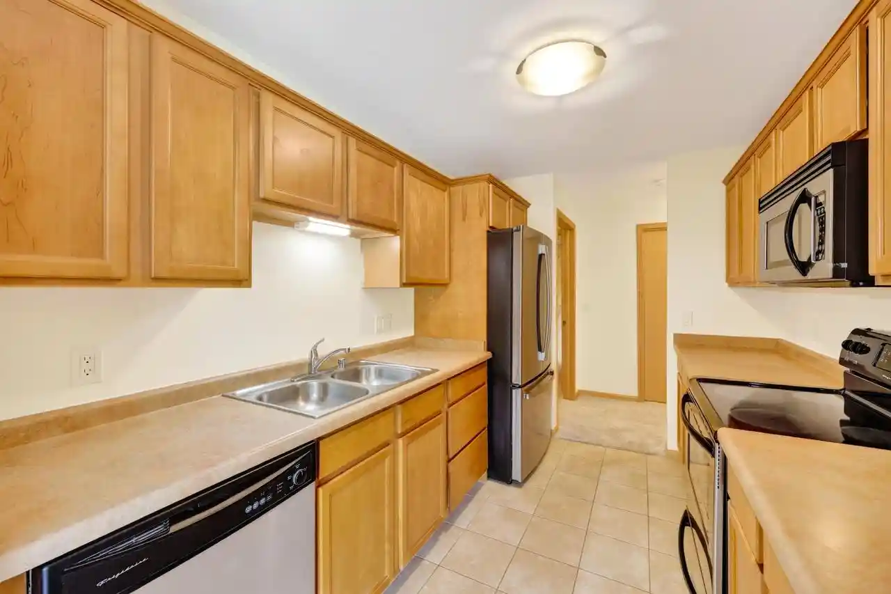 2nd image of 8206 Starr Grass Dr Dr #310, Madison, WI 53719 | MLS# 2026187