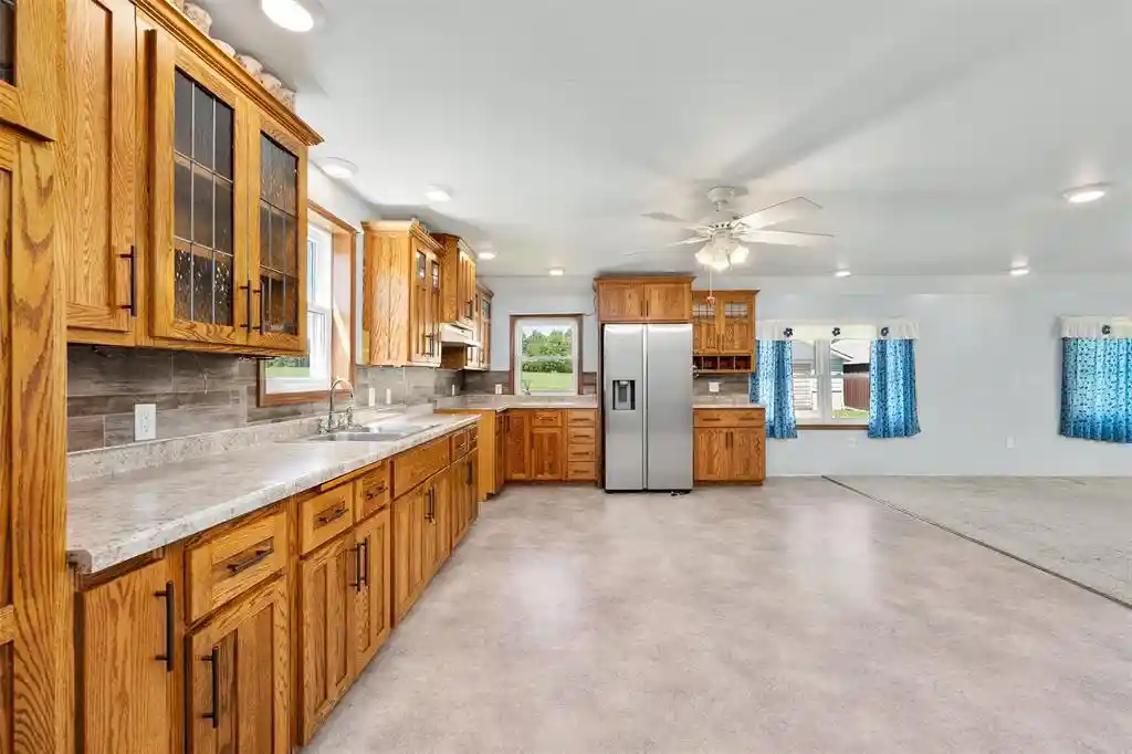 Homes for sale in Thorp, WI | W9663 Kington Road Road, Thorp, WI 54771 | MLS# 1602399