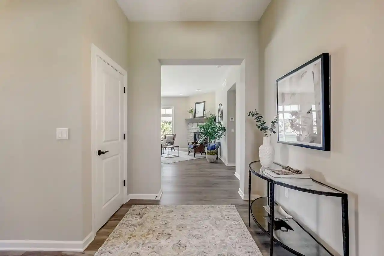 2nd image of 1372 Prairie Creek Circle Circle #20C, Oconomowoc, WI 53066 | MLS# 1968063
