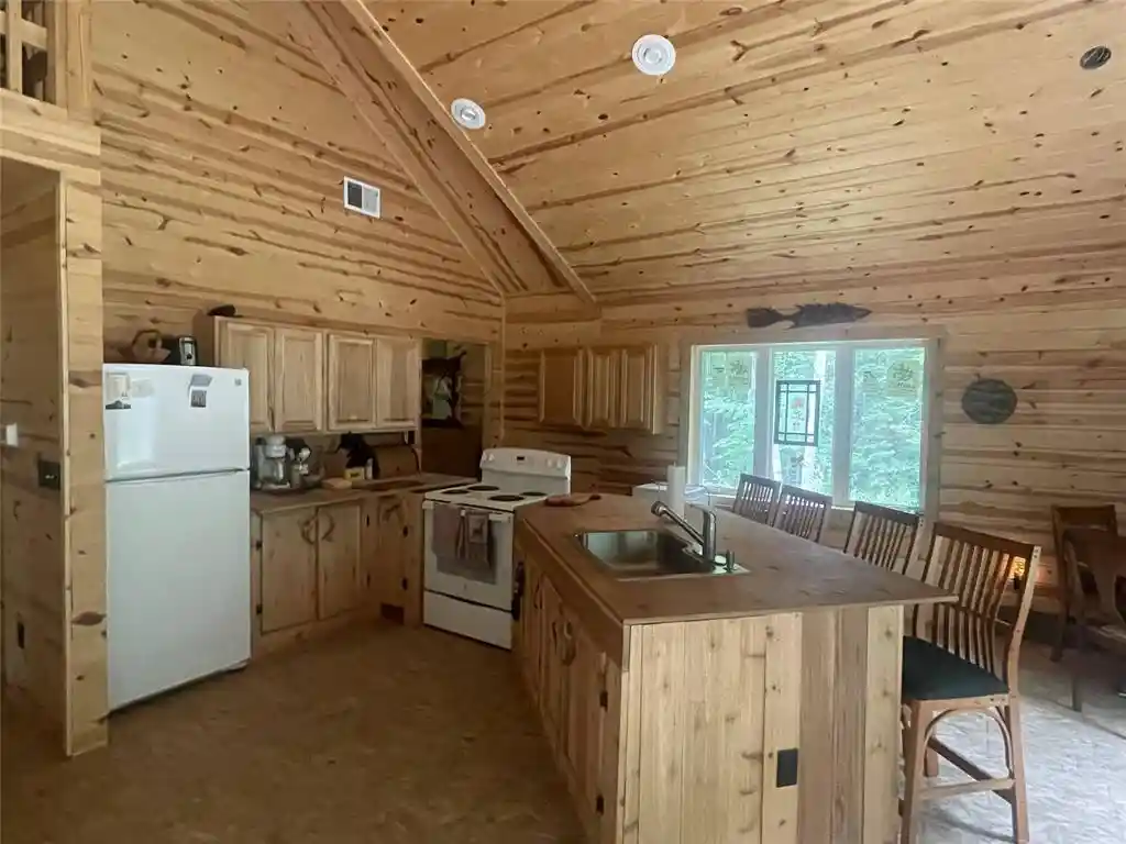 Homes for sale in Mellen, WI | 71224 Thole Road Road, Mellen, WI 54546 | MLS# 1602414