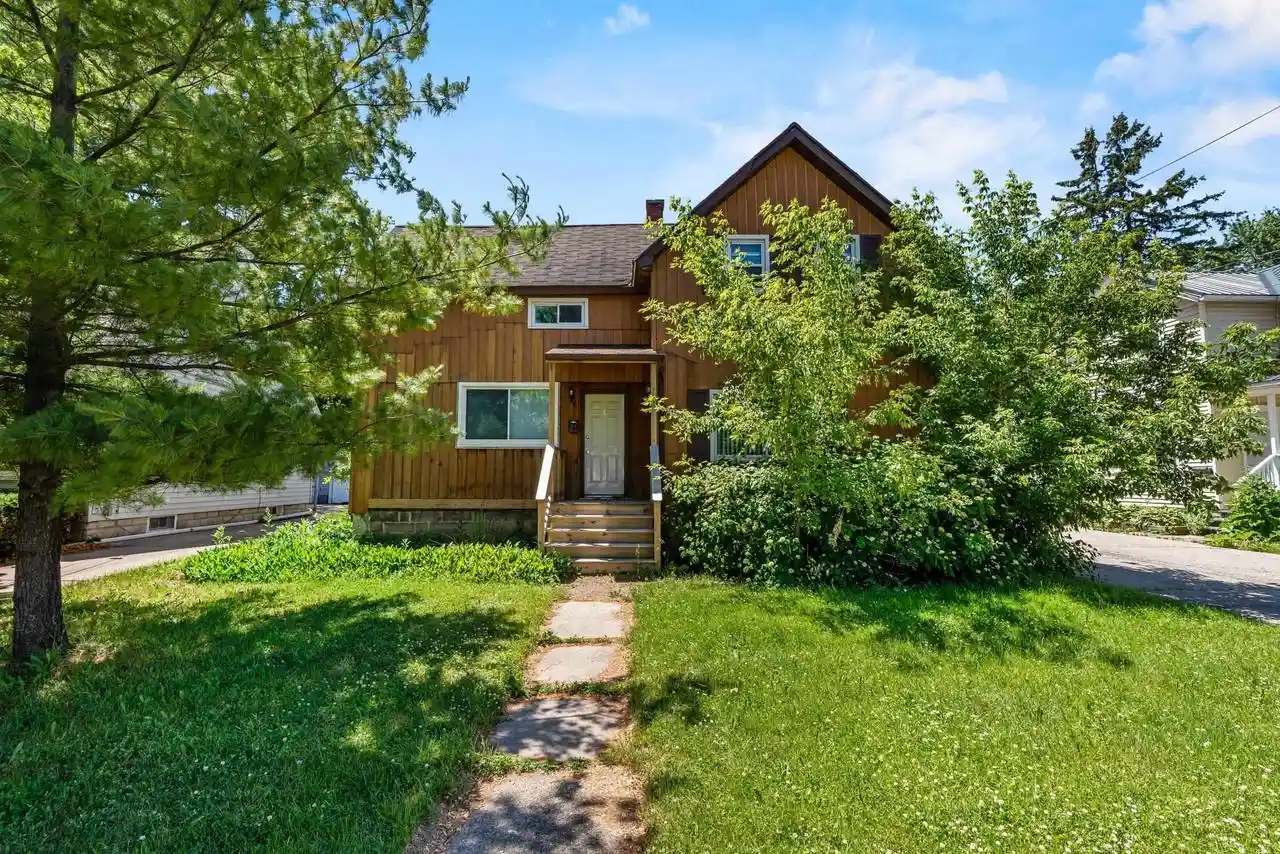 Homes for sale in Appleton, WI | 1427 W College Avenue Avenue, Appleton, WI 54914 | MLS# 50327718