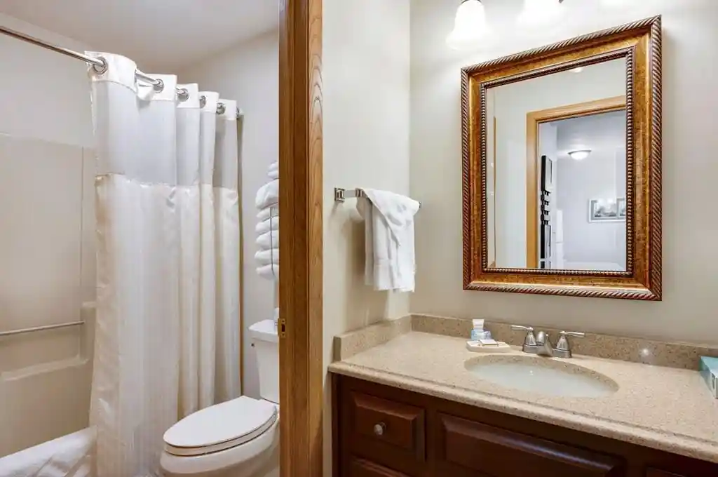 Homes for sale in Egg Harbor, WI | 4908 Landmark Circle Circle #1322, Egg Harbor, WI 54209 | MLS# 50327730
