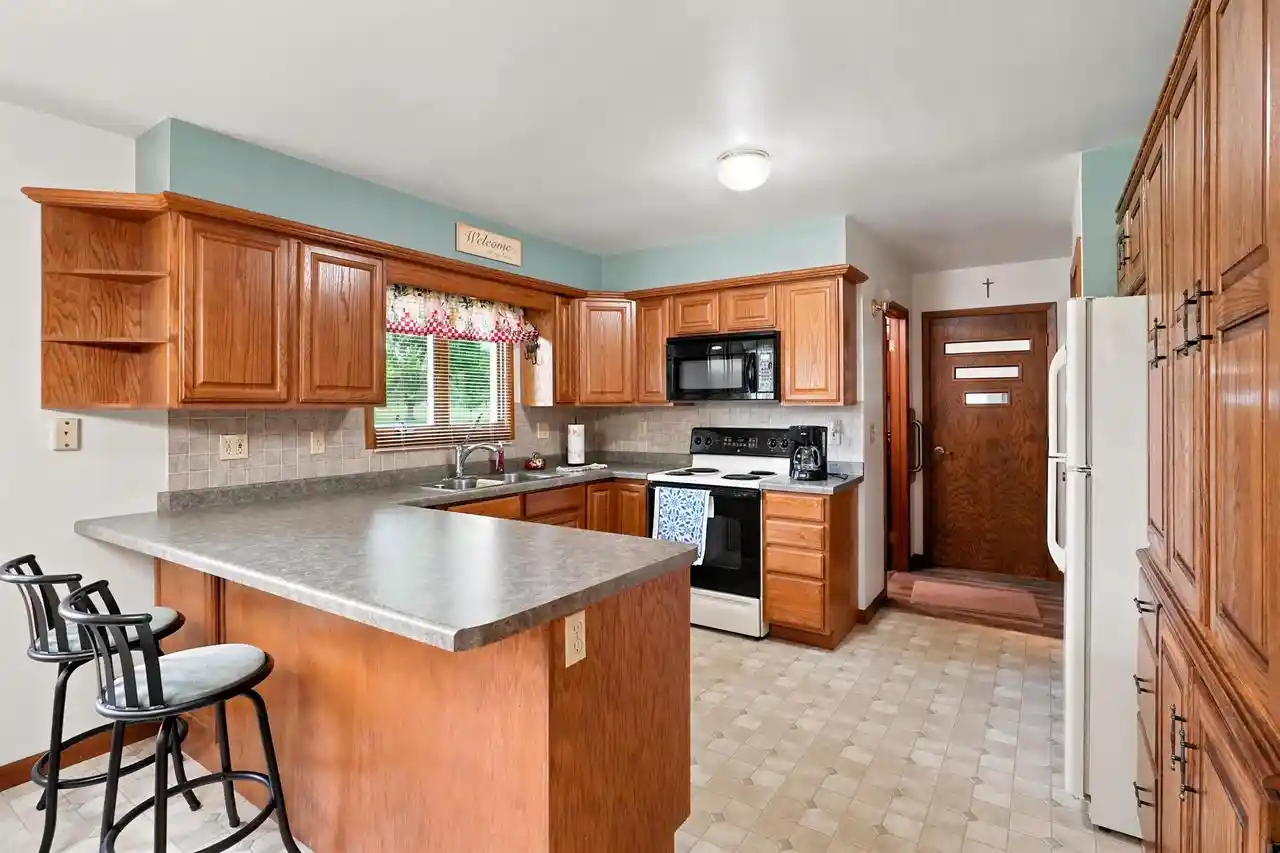 Homes for sale in Abbotsford, WI | 303 S 2Nd Lane Lane, Abbotsford, WI 54405 | MLS# 22602804