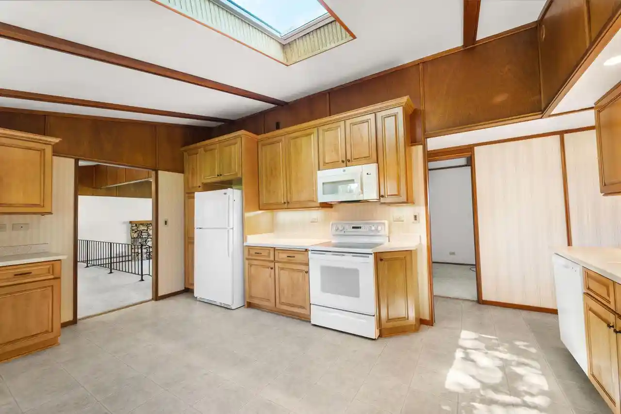 Homes for sale in Muskego, WI | S66W13555 Saroyan Road Road, Muskego, WI 53150 | MLS# 1968100