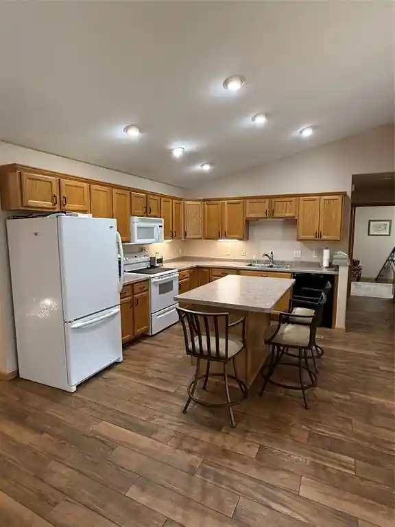 5th image of 4222 W Robin Meadows Lane Lane, Eau Claire, WI 54701 | MLS# 1602428