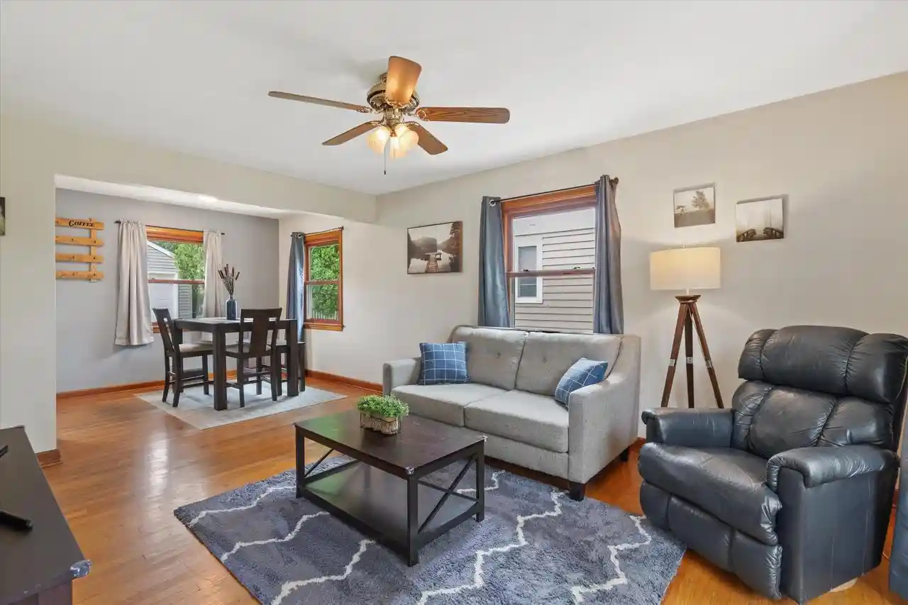 Homes for sale in Wauwatosa, WI | 4342 Glenway Street Street, Wauwatosa, WI 53222 | MLS# 1968139