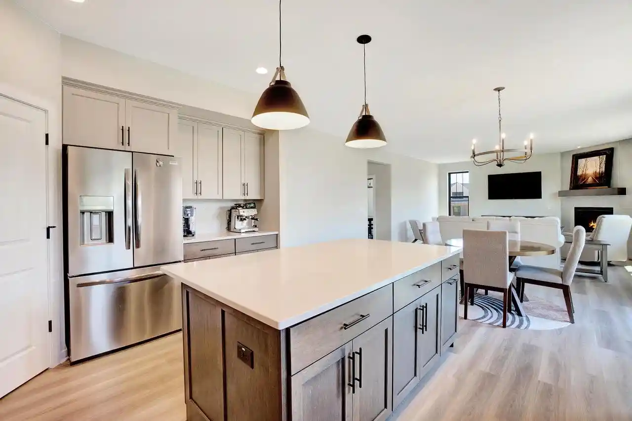 3rd image of 3741 Howell Oaks Dr Dr, Waukesha, WI 53188 | MLS# 1968153