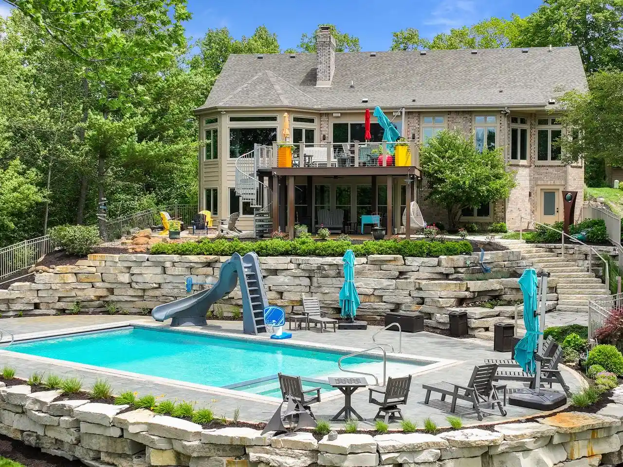 1st image of 6474 Blue Heron Pointe Dr Dr, Waterford, WI 53185 | MLS# 1968186