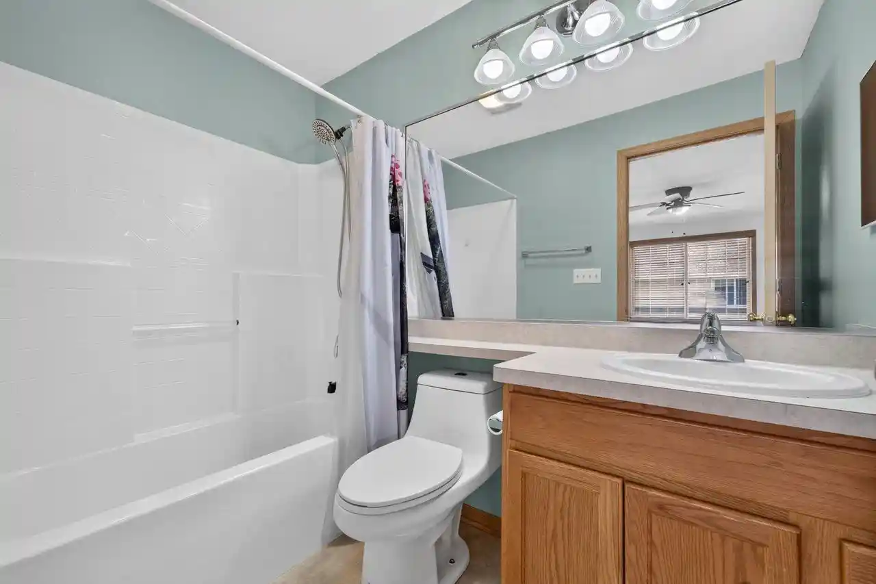 3rd image of 6195 Walnut Lane Lane #68, Cudahy, WI 53110 | MLS# 1968190