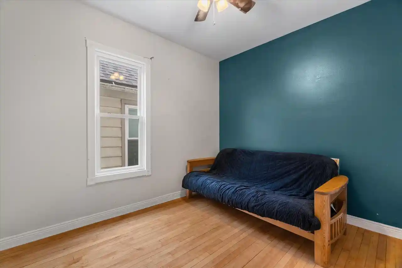 Homes for sale in South Milwaukee, WI | 1305 Michigan Avenue Avenue, South Milwaukee, WI 53172 | MLS# 1968210