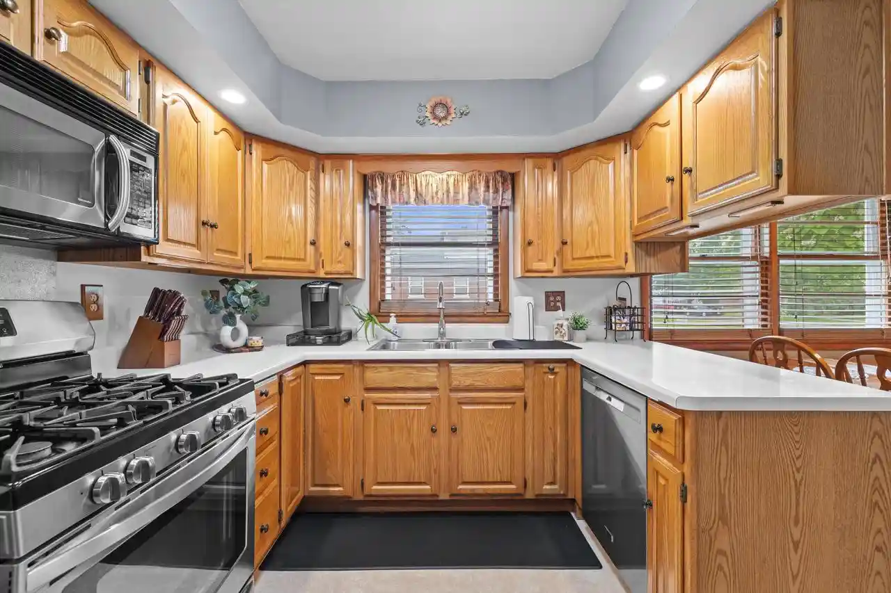 3rd image of 2320 51St Street Street, Kenosha, WI 53140 | MLS# 1968213