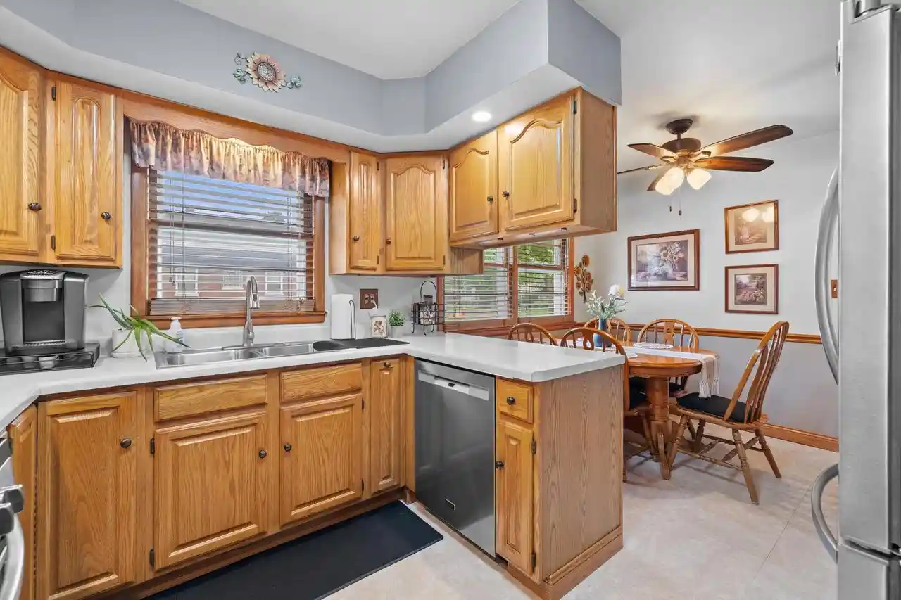 4th image of 2320 51St Street Street, Kenosha, WI 53140 | MLS# 1968213