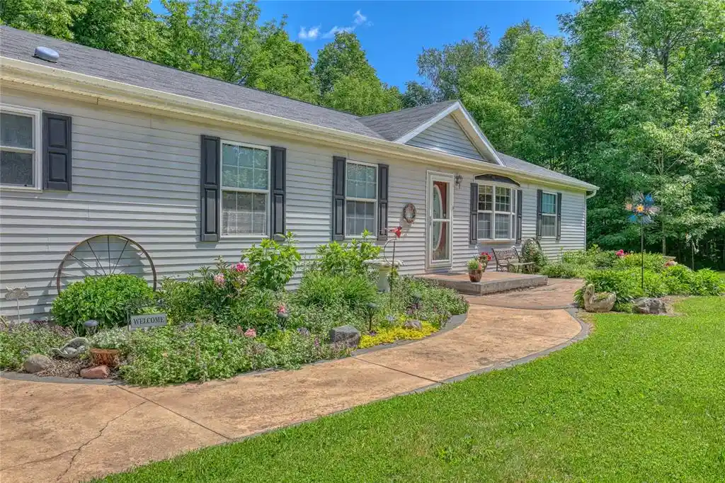 3rd image of 16640 State Hwy 77, Hayward, WI 54843 | MLS# 1602421