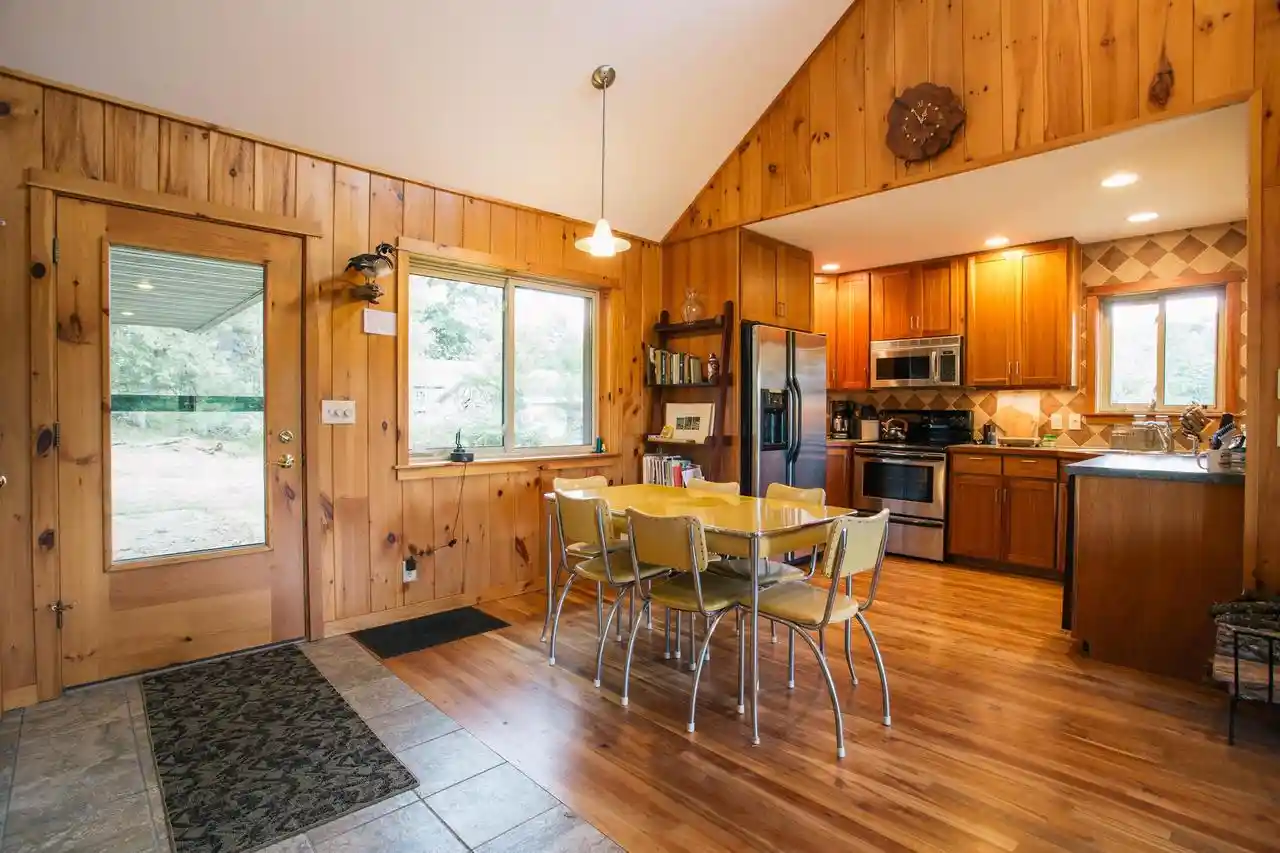 Homes for sale in Neillsville, WI | N4342 Snyder Lake Road Road, Neillsville, WI 54456 | MLS# 22602829